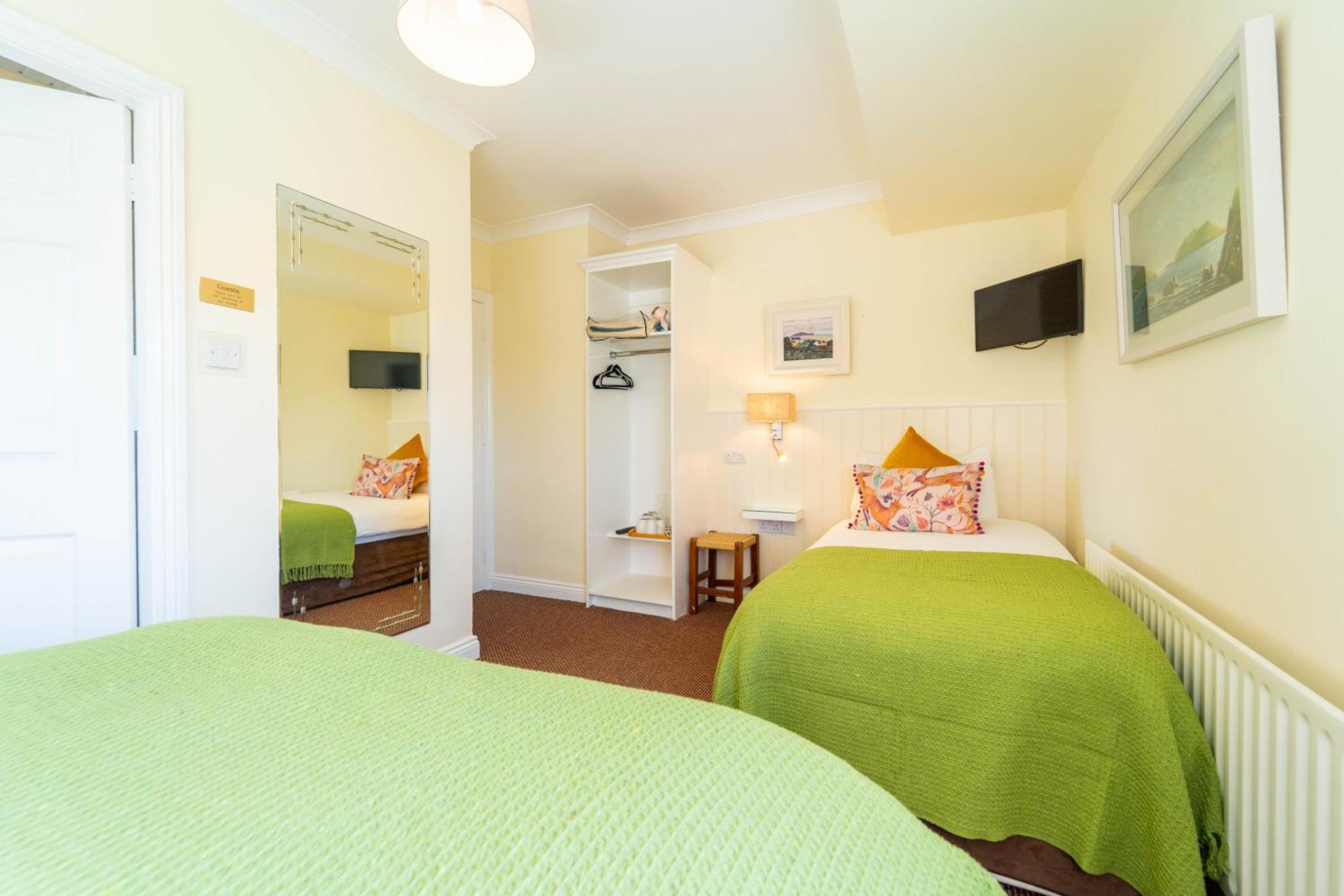 Ashe'S Accommodation Dingle Exterior foto